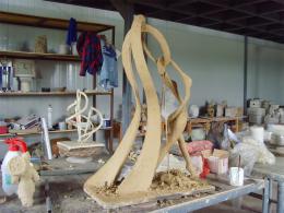 hj1714 不銹鋼雕塑—舞 小稿_青島國(guó)際服裝城不銹鋼雕塑、石雕、玻璃鋼雕塑_濱州宏景雕塑有限公司