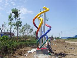 hj1738 不銹鋼雕塑-針線之魅_青島國際服裝城不銹鋼雕塑、石雕、玻璃鋼雕塑_濱州宏景雕塑有限公司