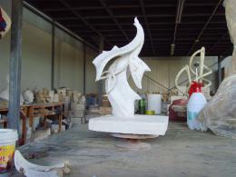 hj1748 不銹鋼雕塑—凌空之剪 小稿_青島國際服裝城不銹鋼雕塑、石雕、玻璃鋼雕塑_濱州宏景雕塑有限公司